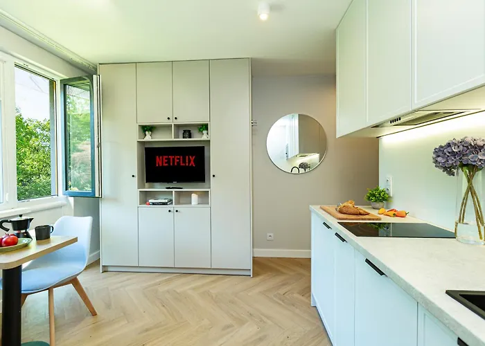 Apartament Park View - 150m Do Metra- Bezpłatny Parking