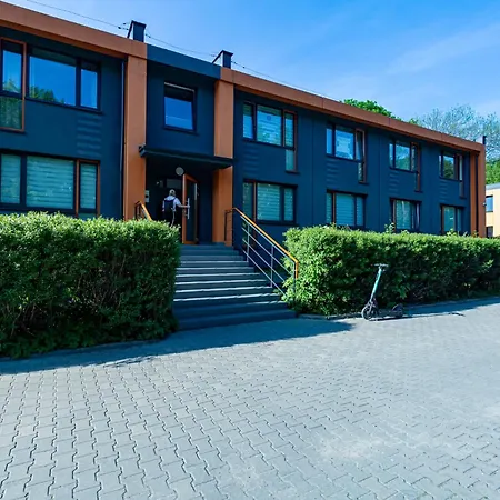 Park View - 150m Do Metra Warsaw