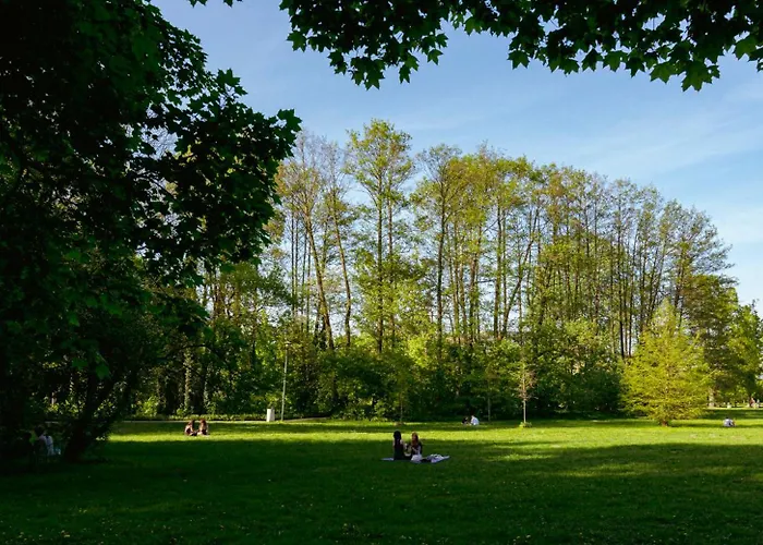 Park View - 150m Do Metra Apartment