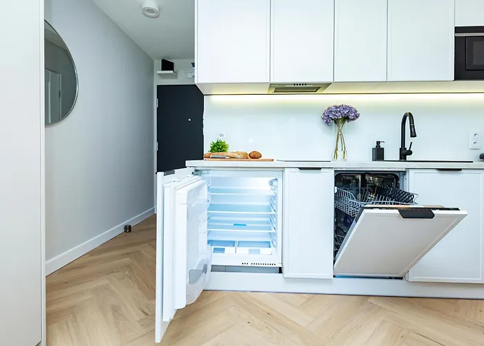 Apartment Park View - 150m Do Metra *